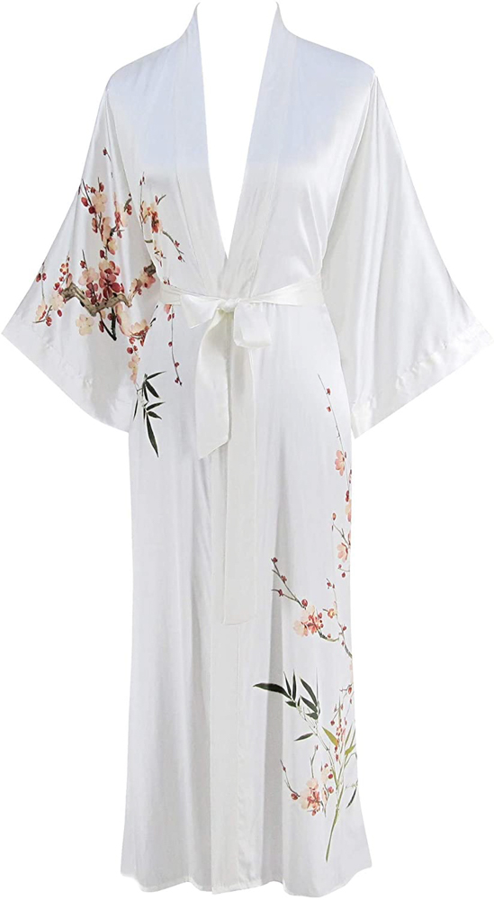 FIVE BEAUTIFUL KIMONO ROBES - Lala Medina